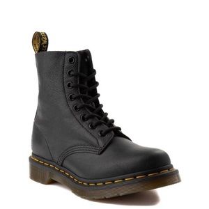 Dr. Martens Pascal 8-eye Boot in Black